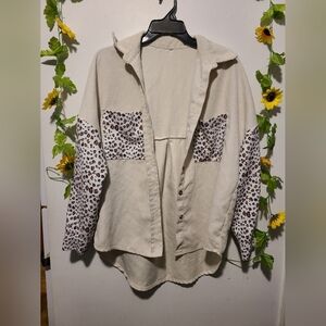 Leopard Print Xlarge Button Up Top